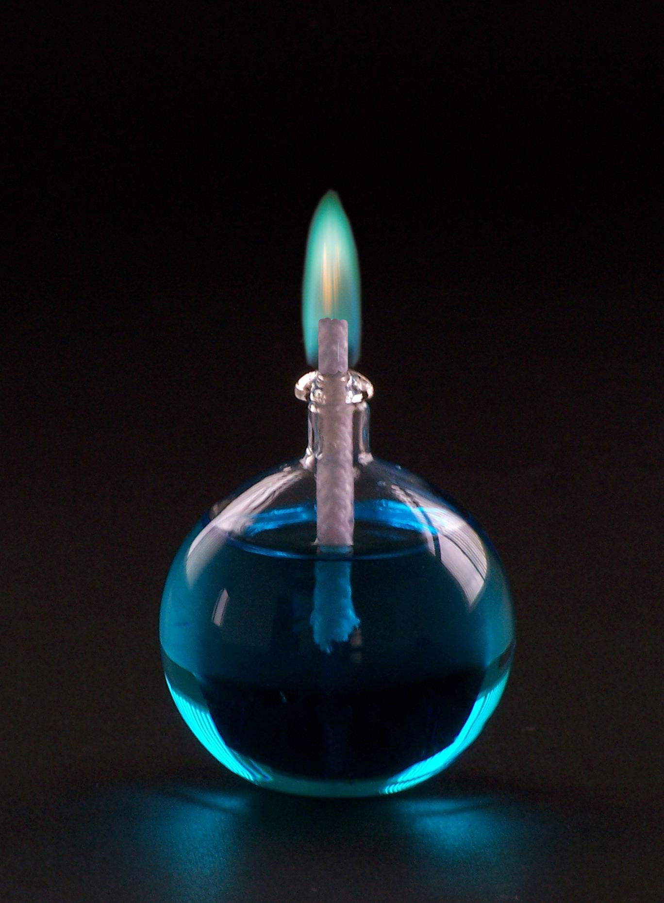 Ball Oil Lamp